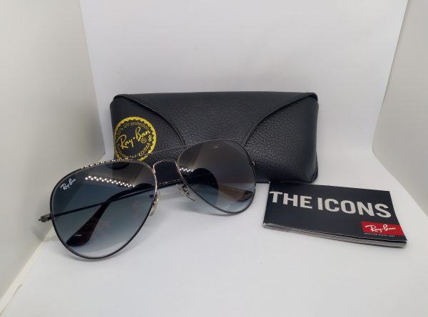 Wayfarer. - Image 2