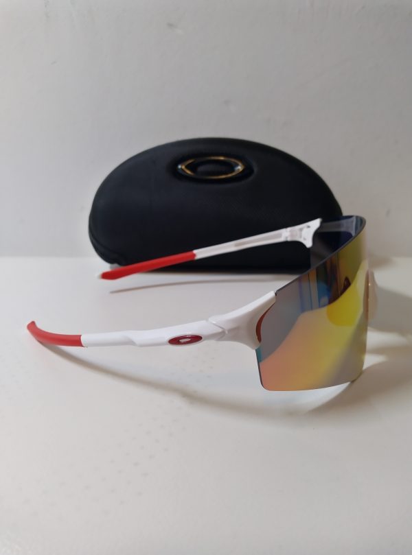 EvZero. - Image 2