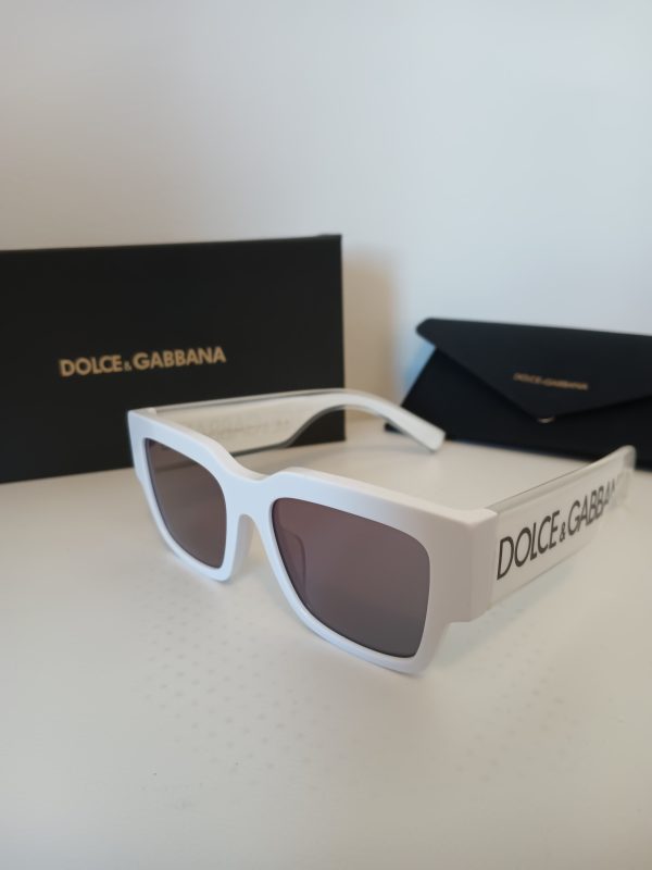D&G - Image 5