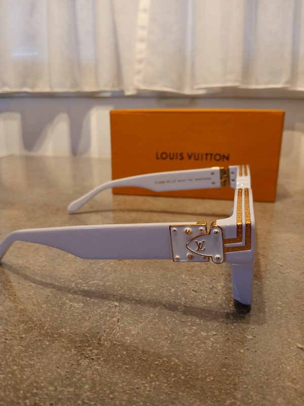 Lv. - Image 7